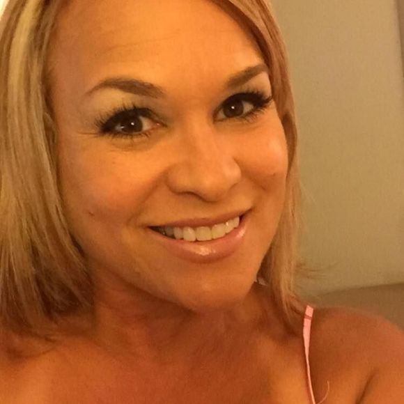 Meet your Posher, Heidi - Picture 1 of 1